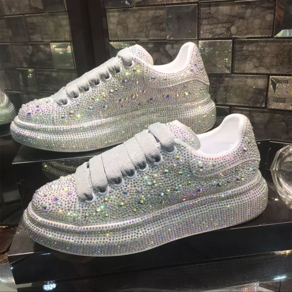 Silver bling sneakers size 7and half. Says 40 buts fits 7 1/2 - Picture 2 of 6